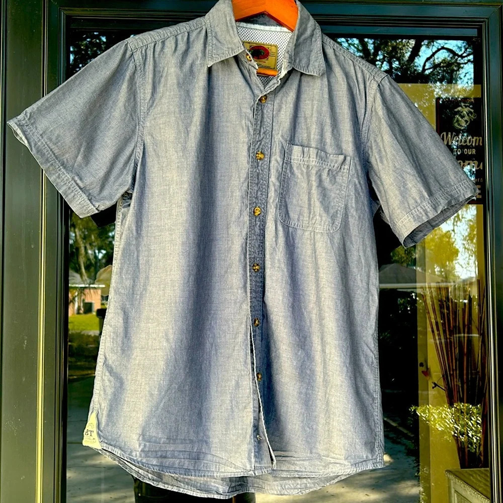 Boston Traders men’s blue button up